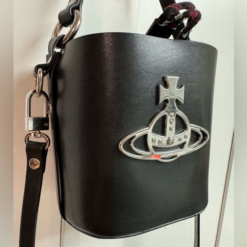 Vivienne Westwood bucket bag crossbody shoulder bag handbag removable strap - Picture 3 of 16